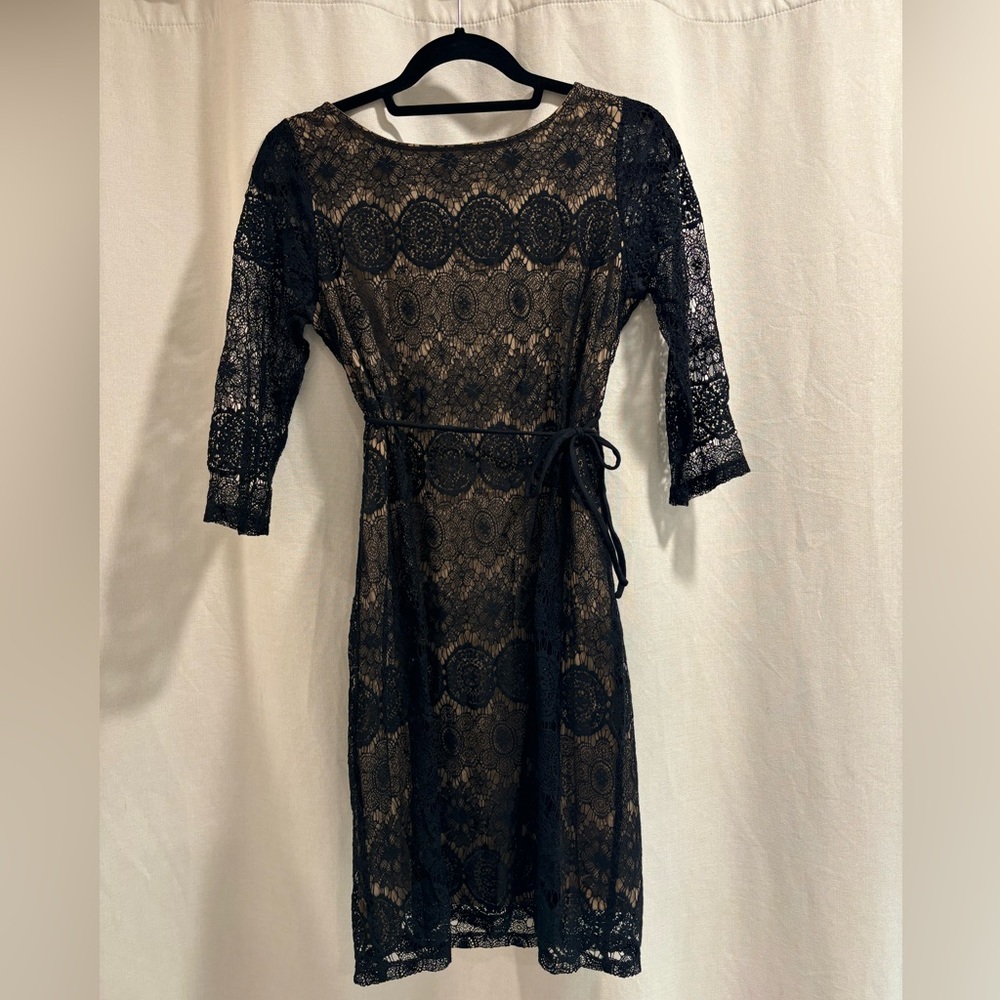 A Pea in the Pod maternity dress